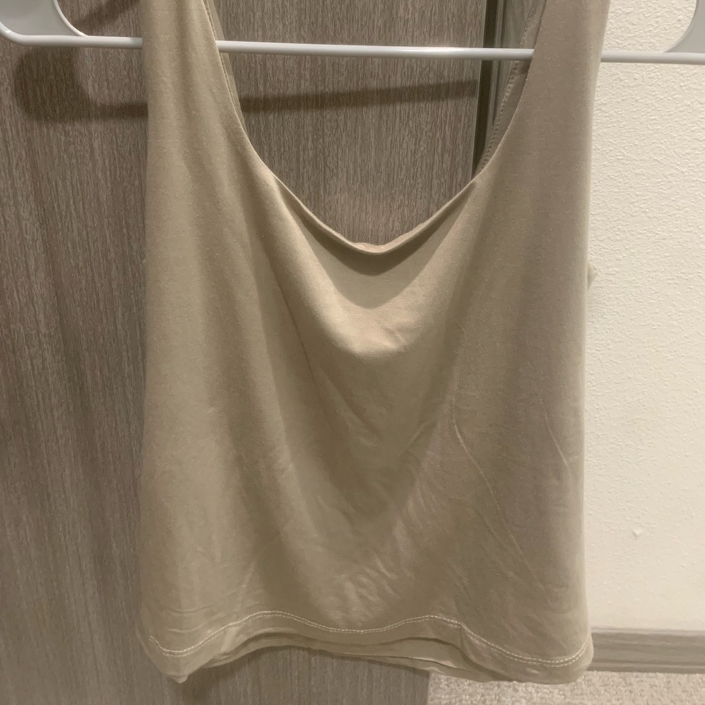 Carly Jean Los Angeles tank size large